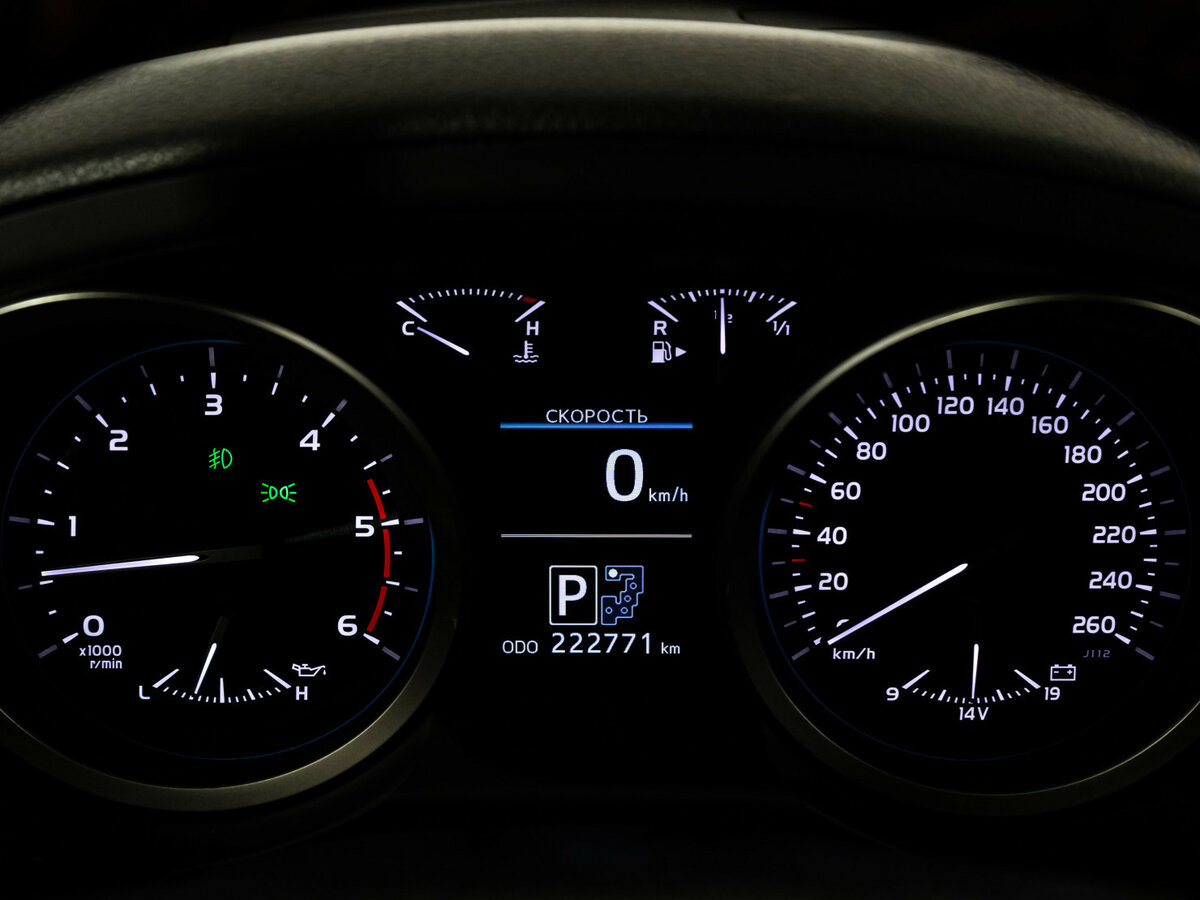 Купить Toyota Land Cruiser с пробегом. Фото: #31