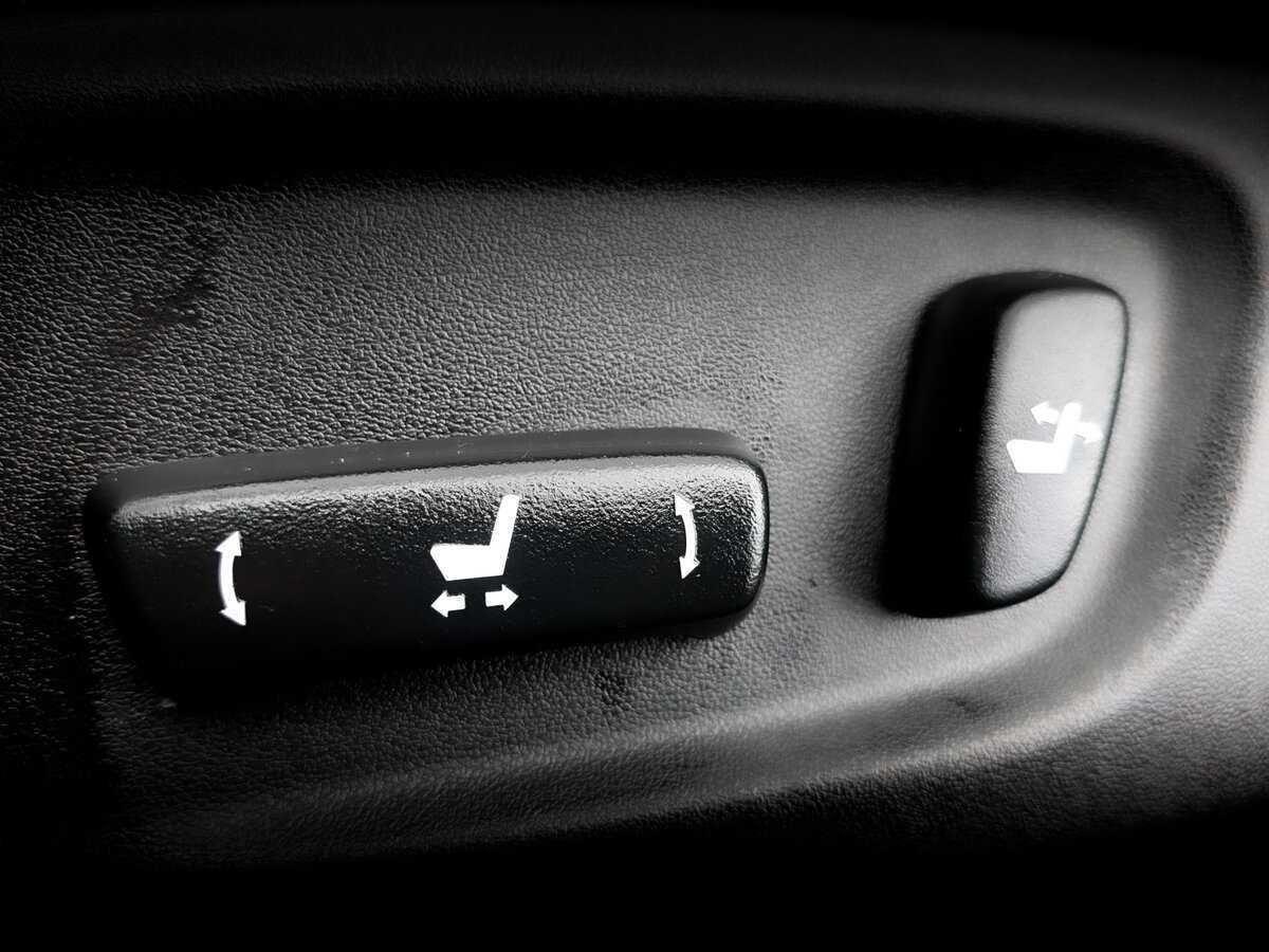 Купить Toyota Land Cruiser Prado с пробегом. Фото: #18