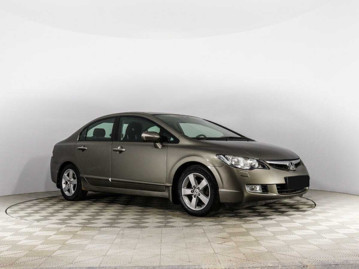 Купить Honda Civic с пробегом. Фото: #2