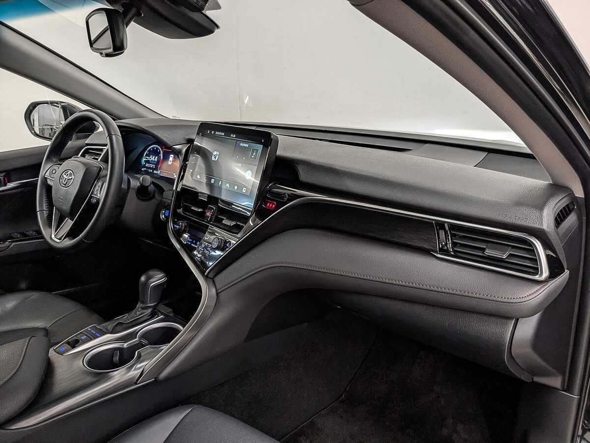 Купить Toyota Camry с пробегом. Фото: #12