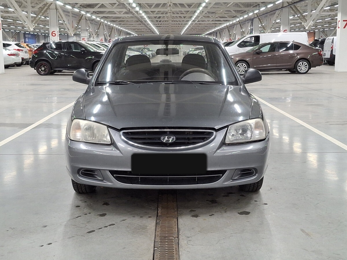 Купить Hyundai Accent с пробегом. Фото: #1