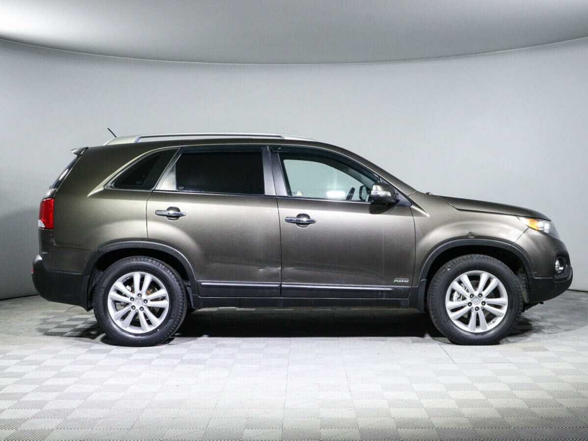 Купить Kia Sorento с пробегом. Фото: #3