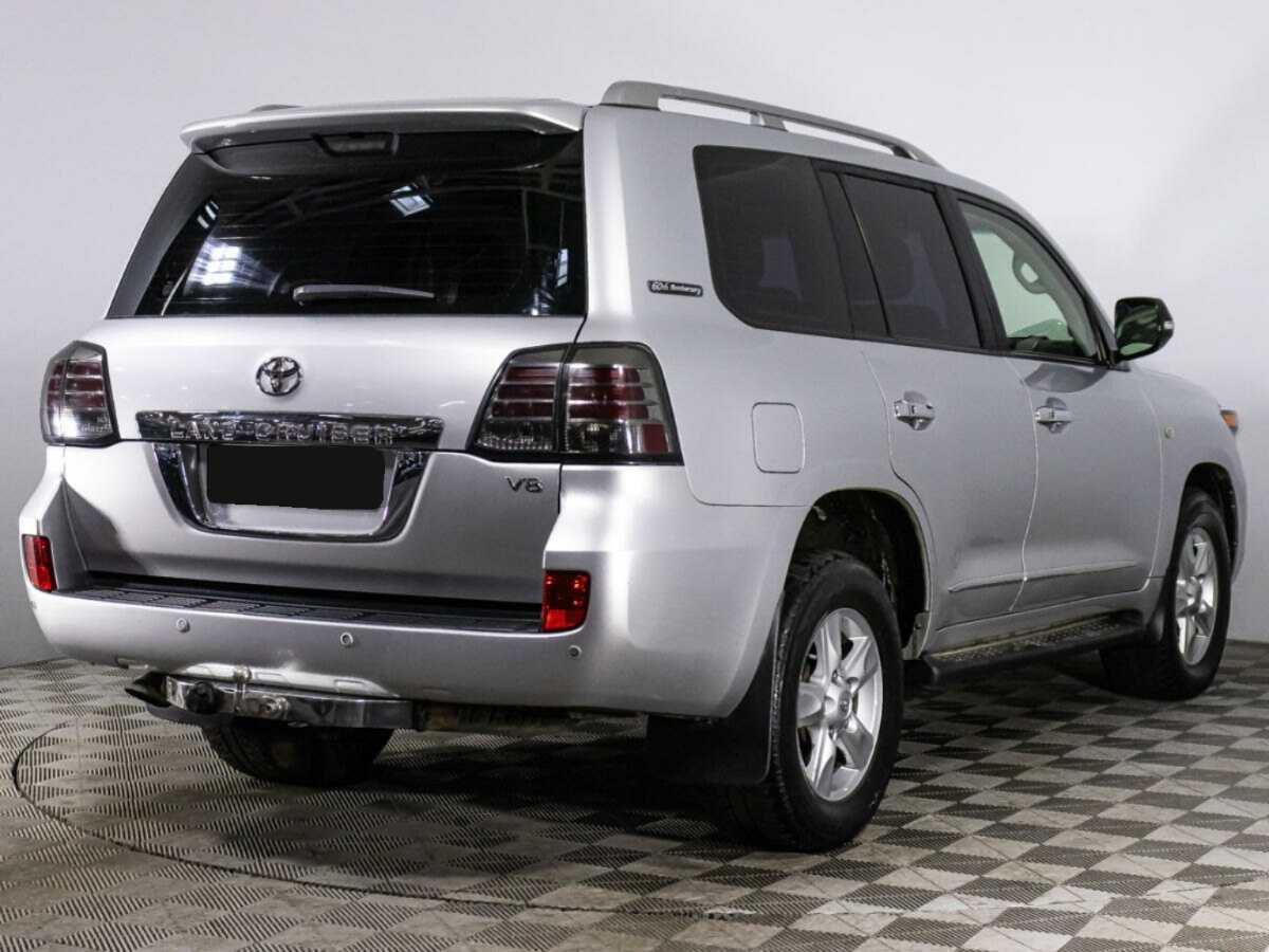 Купить Toyota Land Cruiser с пробегом. Фото: #3