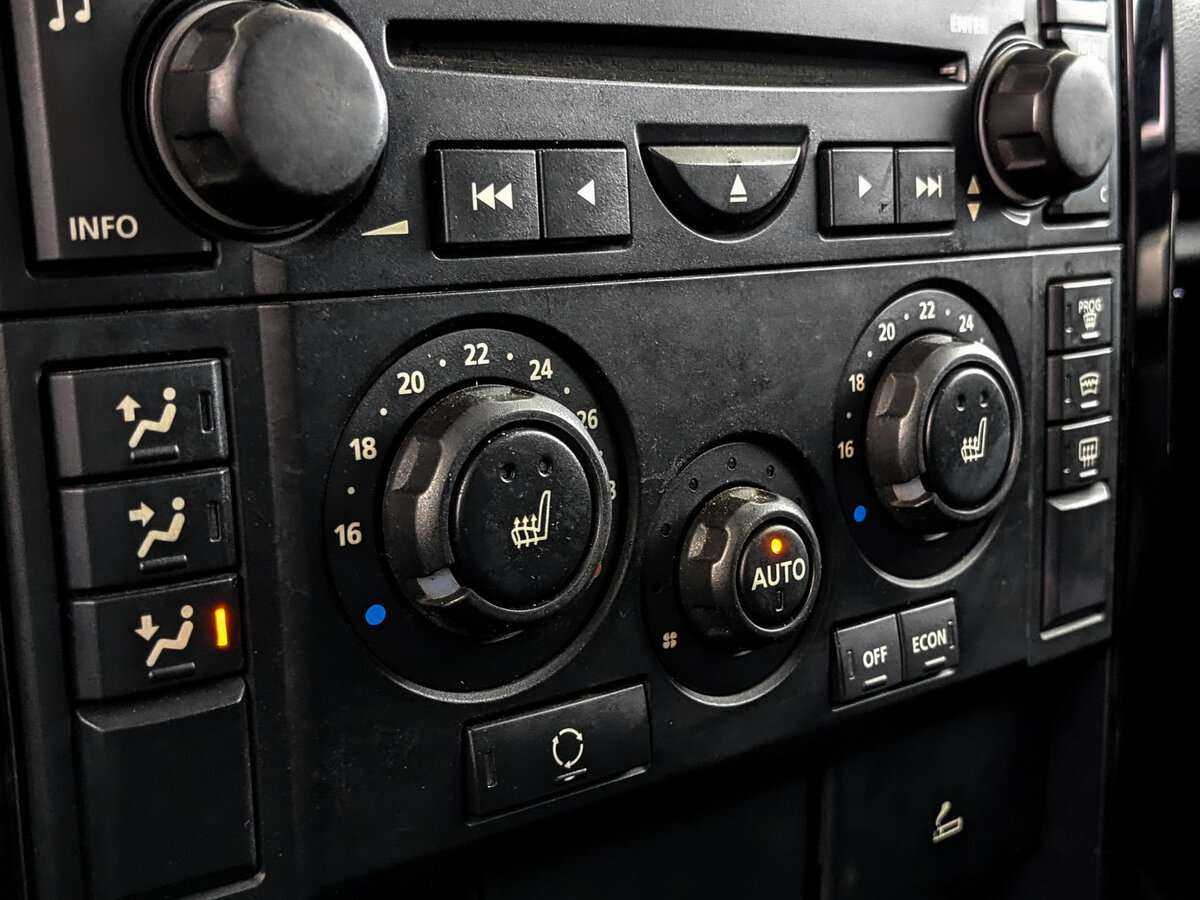 Купить Land Rover Discovery с пробегом. Фото: #22