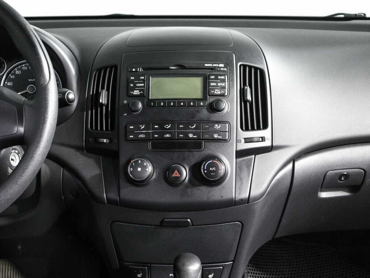 Купить Hyundai i30 с пробегом. Фото: #10