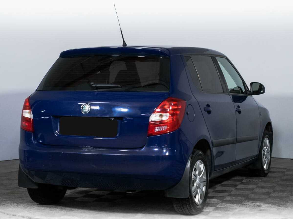 Купить Skoda Fabia с пробегом. Фото: #4
