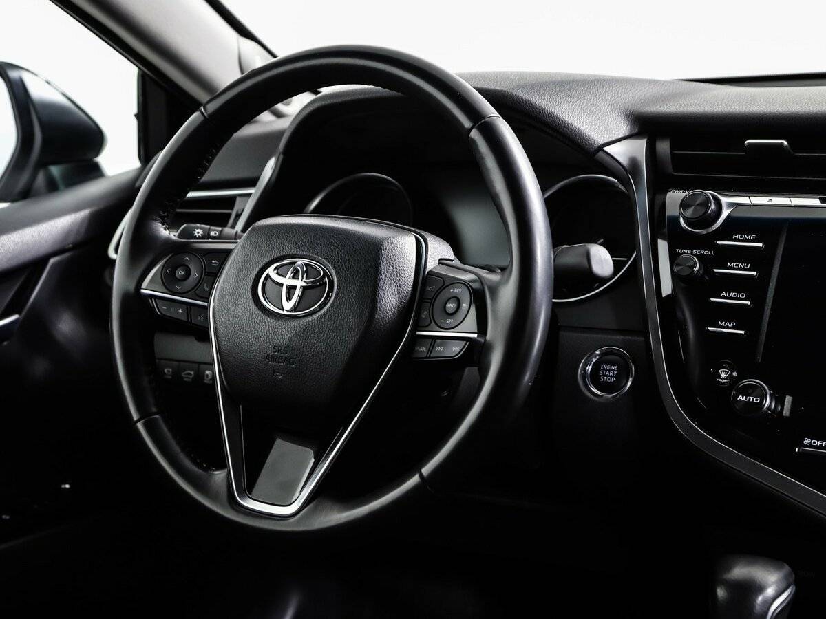 Купить Toyota Camry с пробегом. Фото: #11