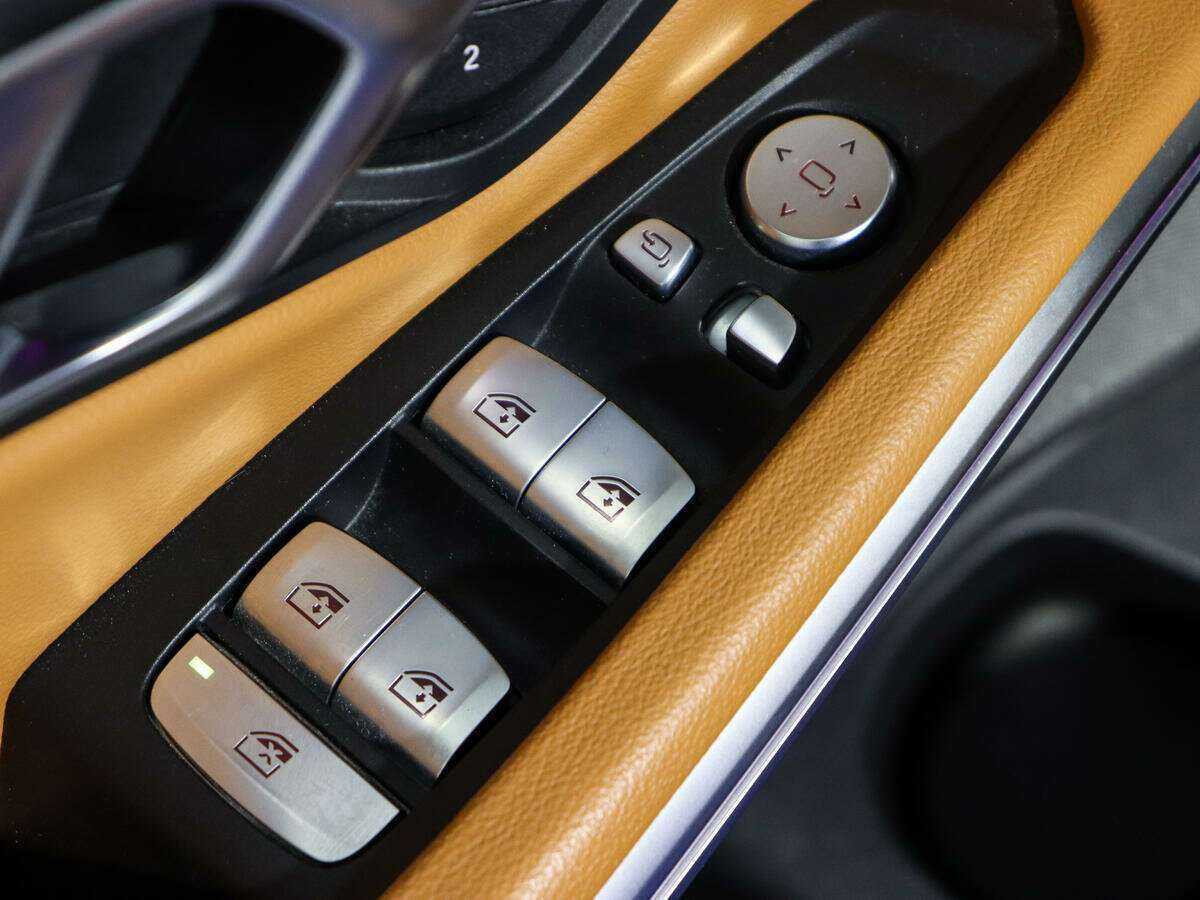 Купить BMW 3 серии с пробегом. Фото: #15