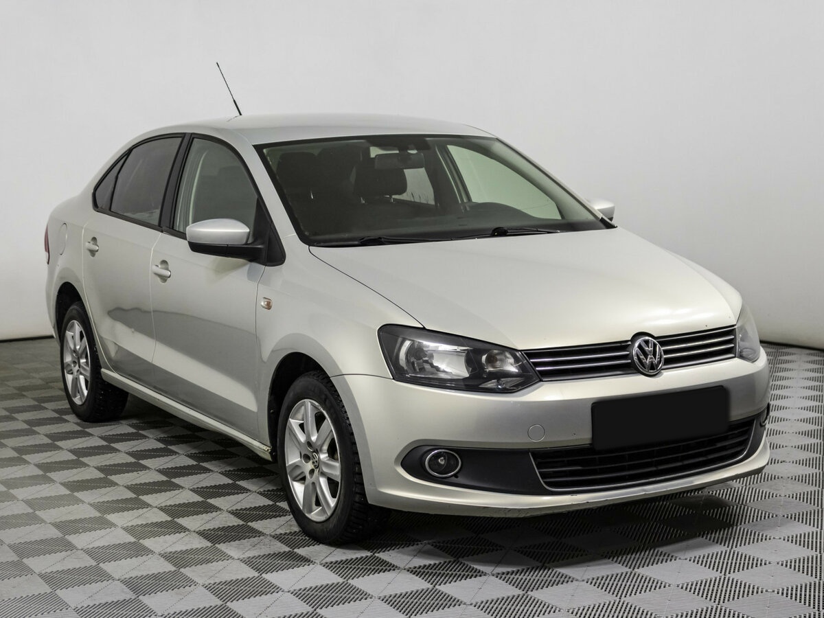 Купить Volkswagen Polo с пробегом. Фото: #2