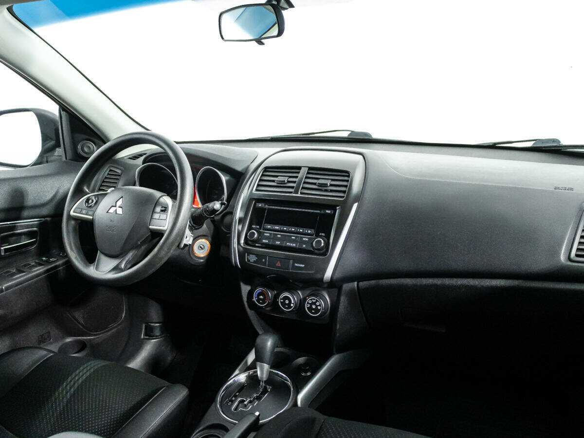 Купить Mitsubishi ASX с пробегом. Фото: #8