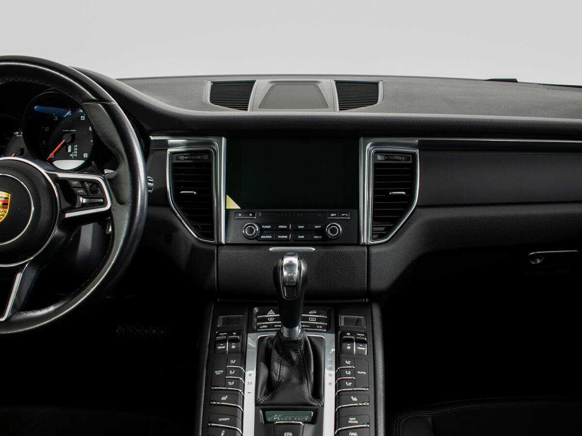 Купить Porsche Macan с пробегом. Фото: #10