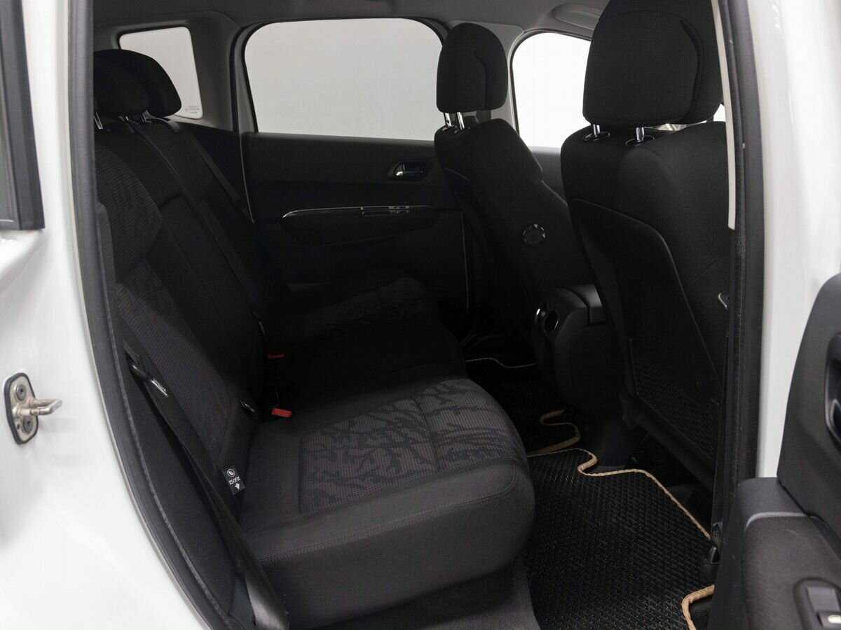 Купить Peugeot 3008 с пробегом. Фото: #10