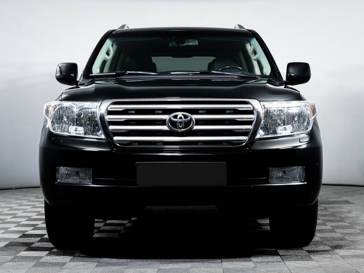 Купить Toyota Land Cruiser с пробегом. Фото: #1