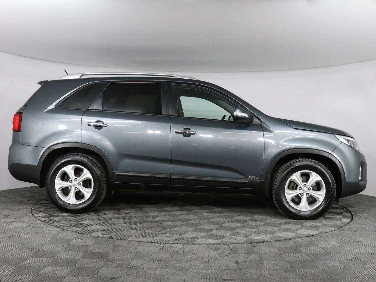 Купить Kia Sorento с пробегом. Фото: #3