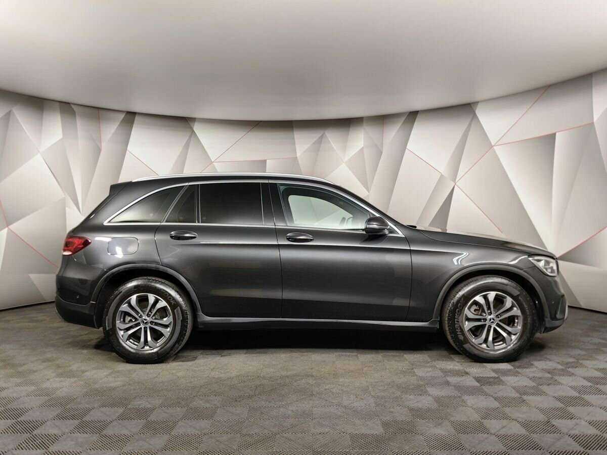 Купить Mercedes-Benz GLC с пробегом. Фото: #4