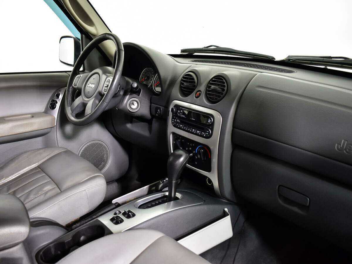 Купить Jeep Cherokee с пробегом. Фото: #8