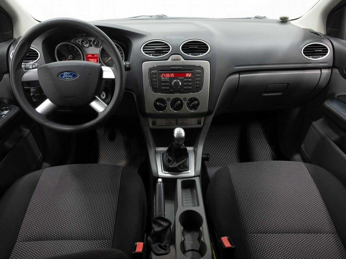 Купить Ford Focus с пробегом. Фото: #13