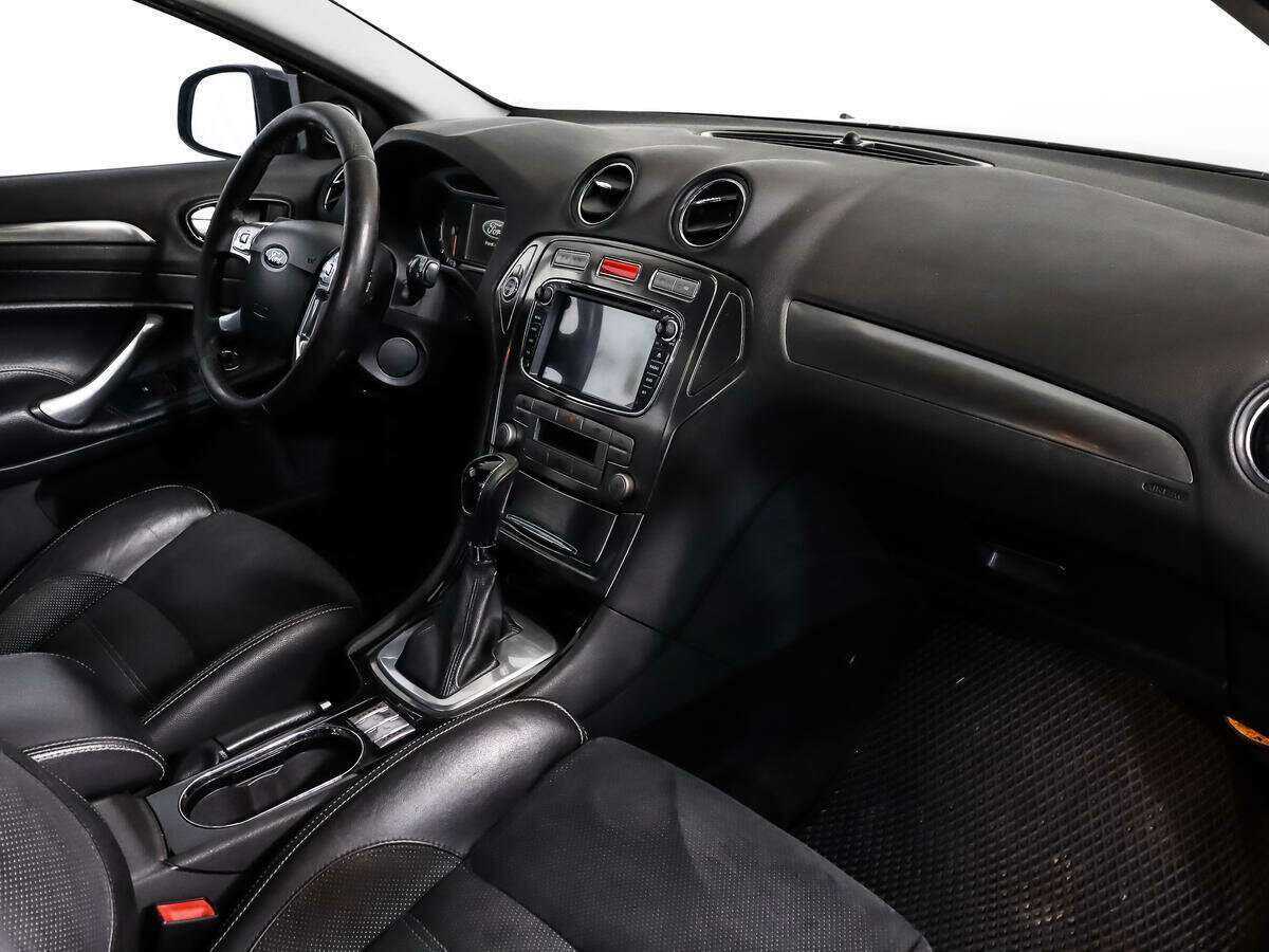 Купить Ford Mondeo с пробегом. Фото: #11