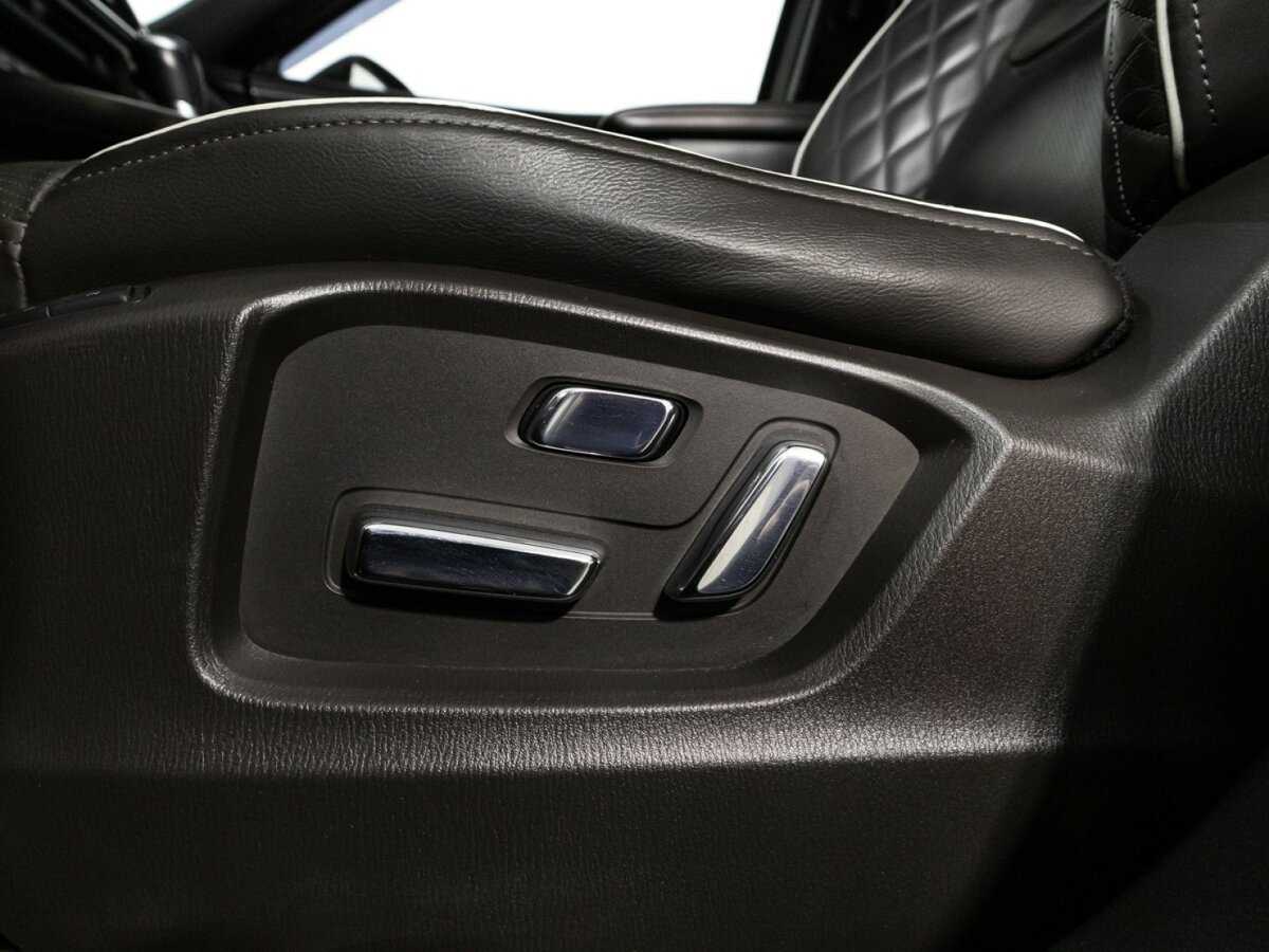 Купить Mazda CX-9 с пробегом. Фото: #17