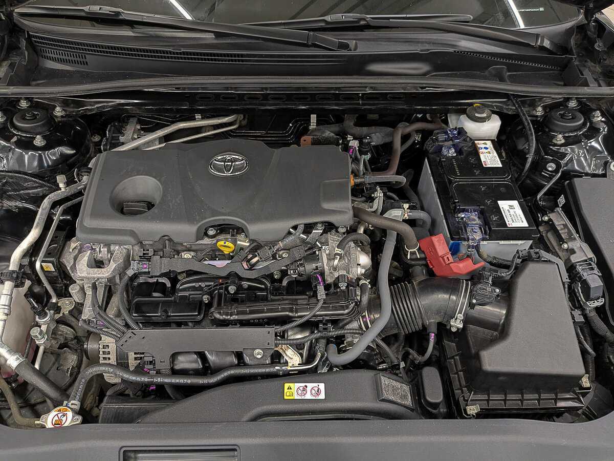 Купить Toyota Camry с пробегом. Фото: #8