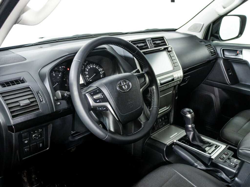Купить Toyota Land Cruiser Prado с пробегом. Фото: #8