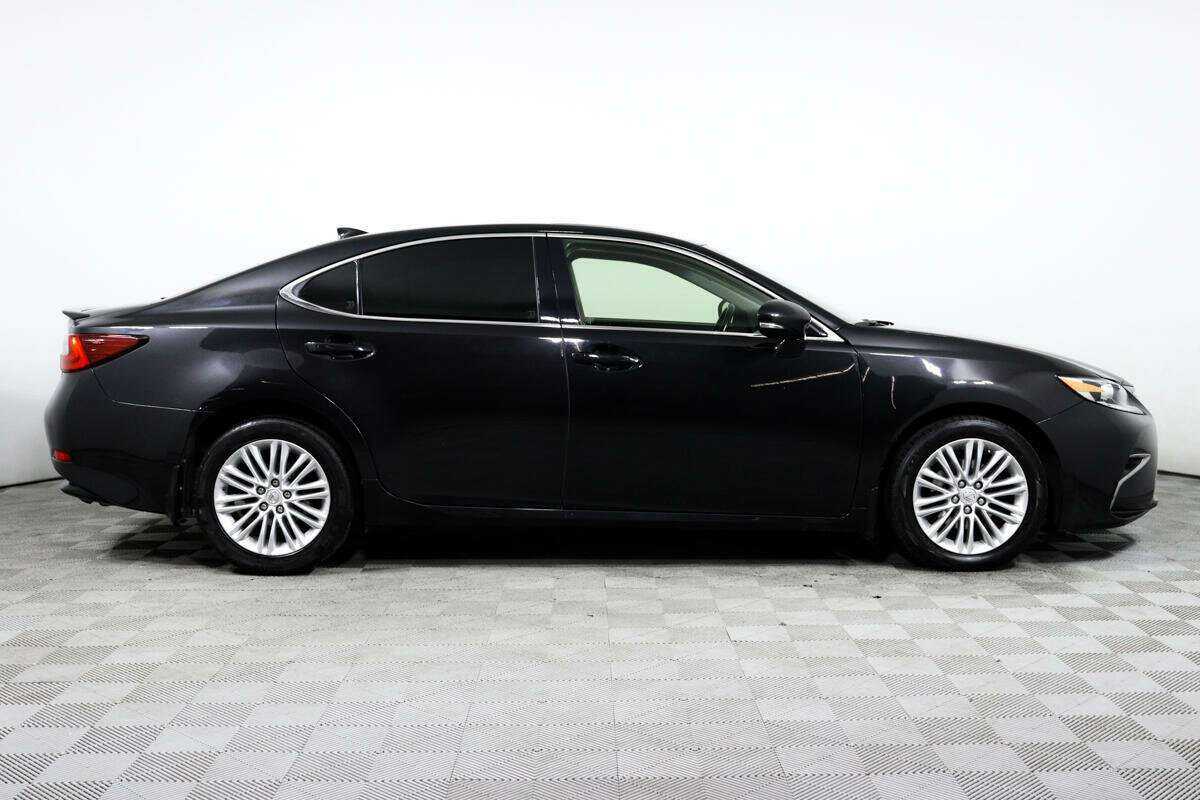 Купить Lexus ES с пробегом. Фото: #3