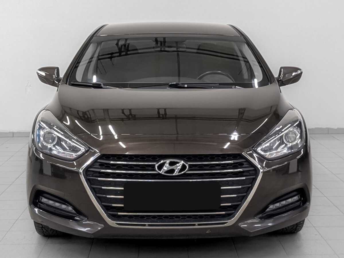 Купить Hyundai i40 с пробегом. Фото: #1