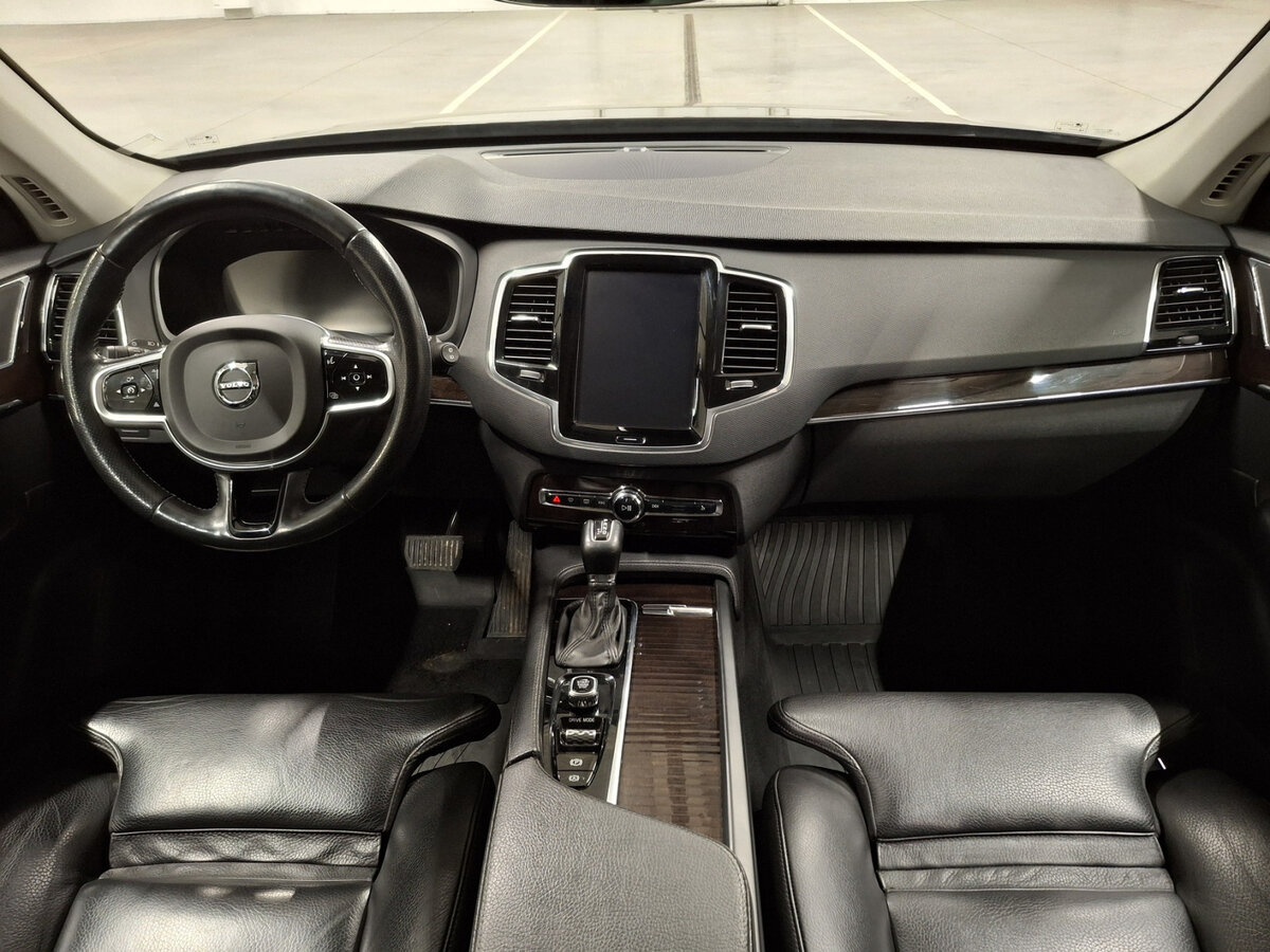 Купить Volvo XC90 с пробегом. Фото: #13