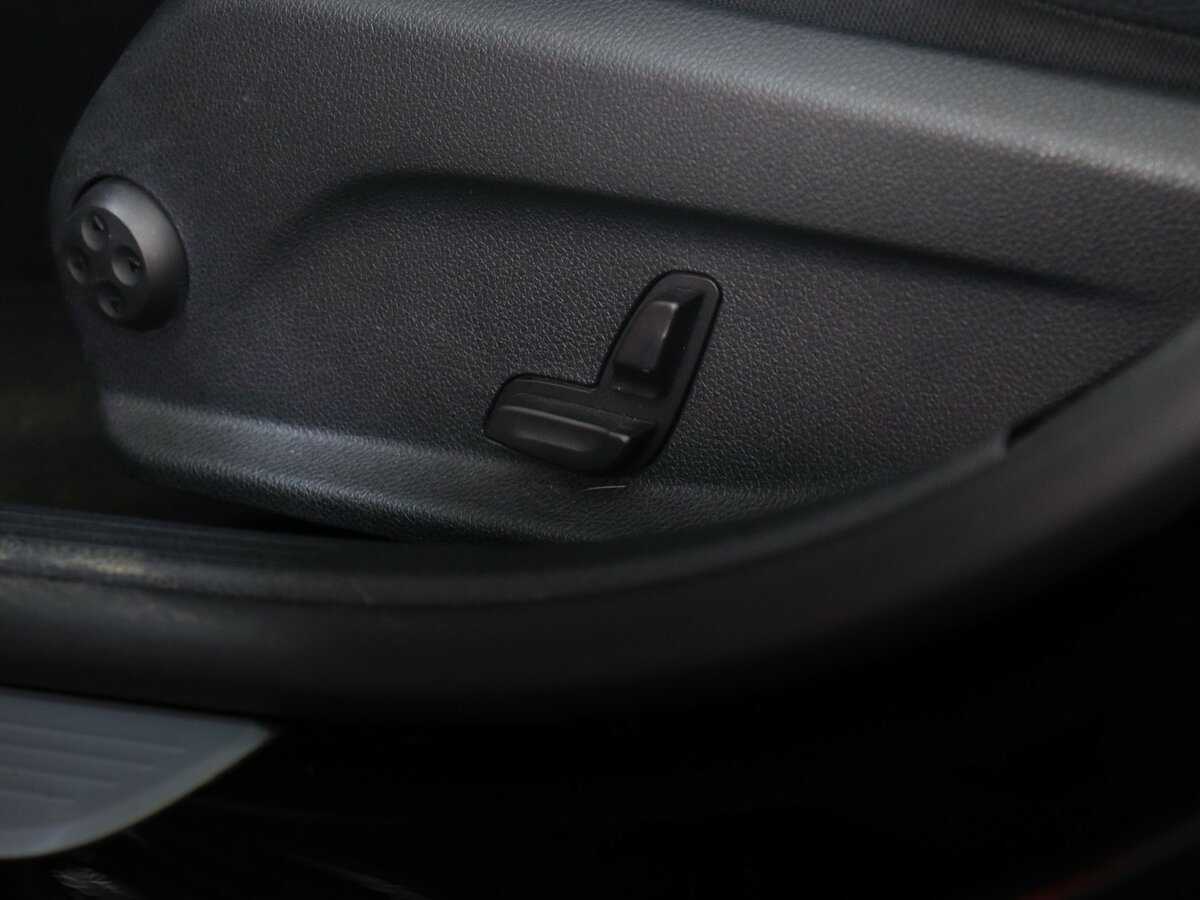 Купить Mercedes-Benz E-Класс с пробегом. Фото: #17