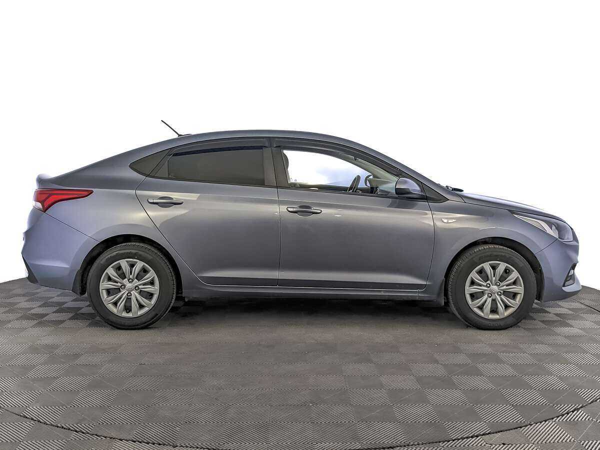Купить Hyundai Solaris с пробегом. Фото: #3