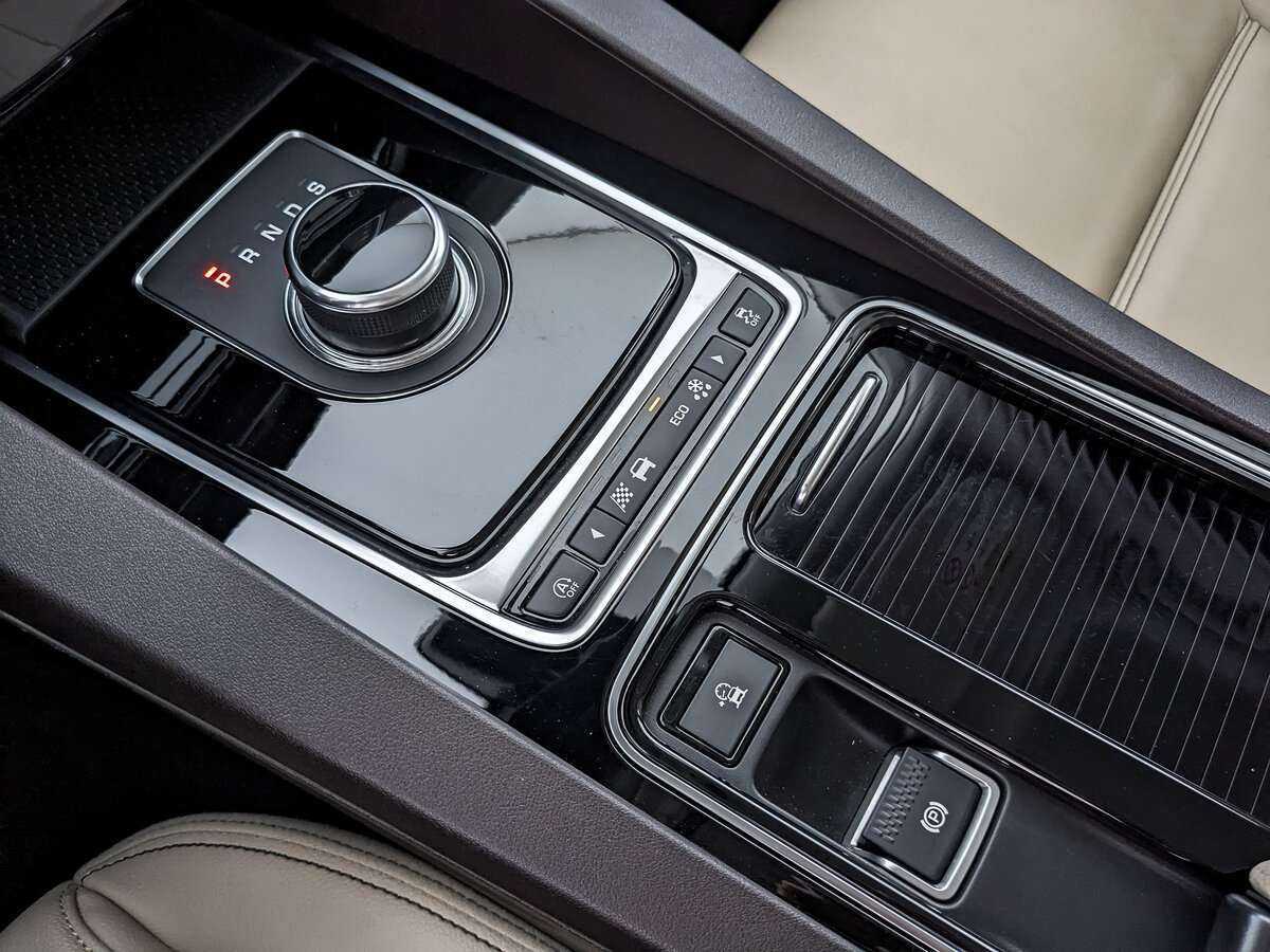 Купить Jaguar F-Pace с пробегом. Фото: #23