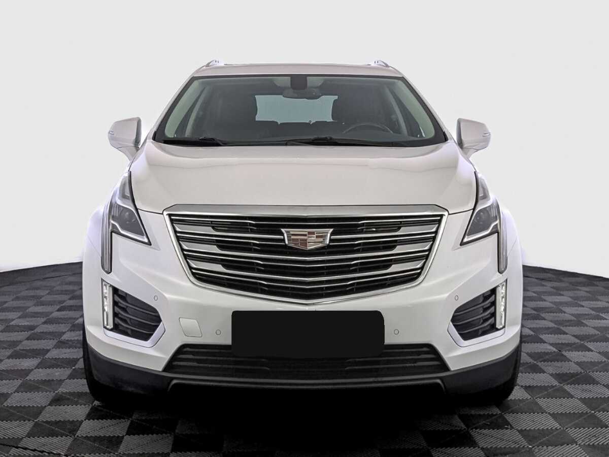 Купить Cadillac XT5 с пробегом. Фото: #1