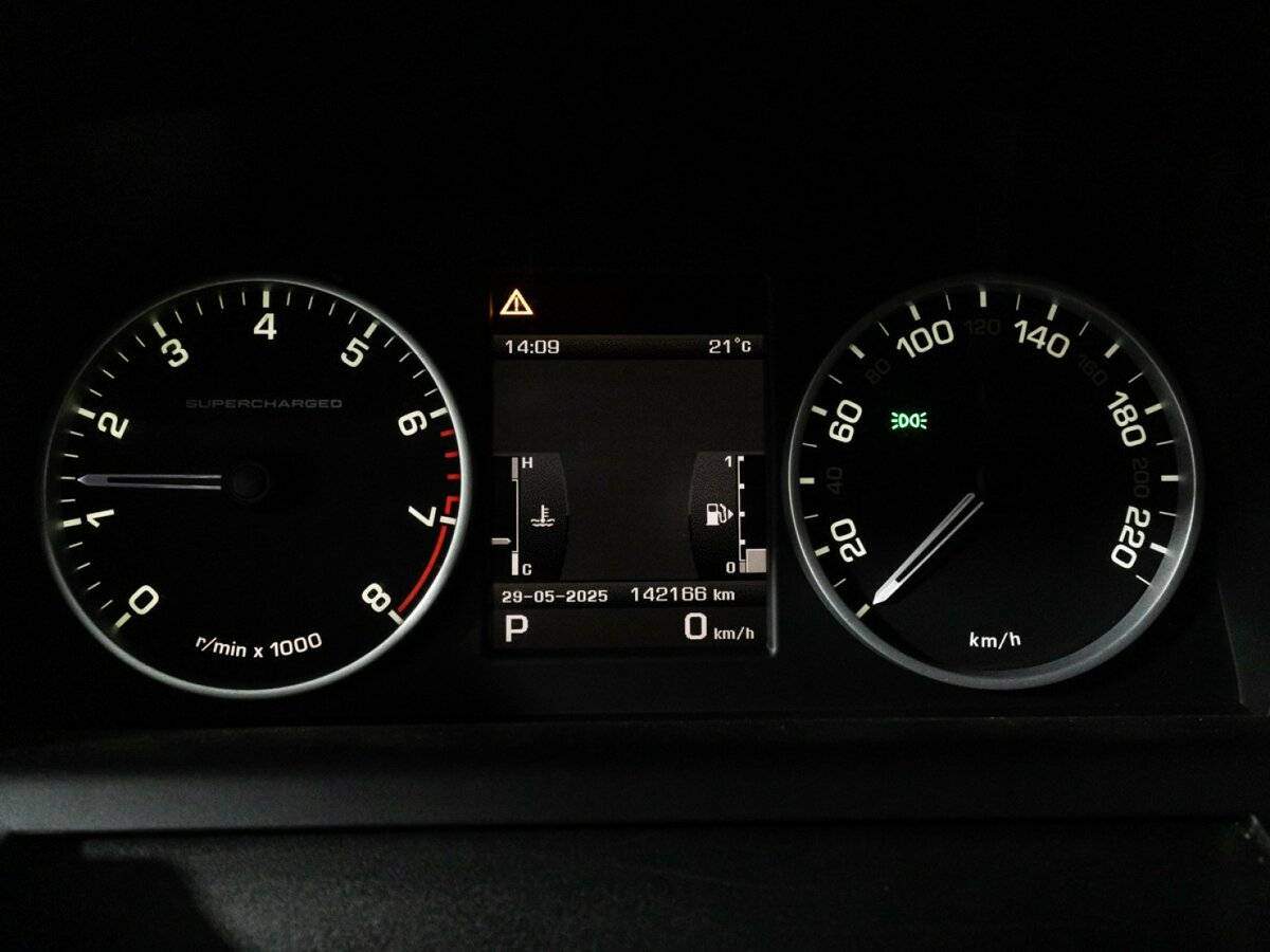 Купить Land Rover Range Rover Sport с пробегом. Фото: #11