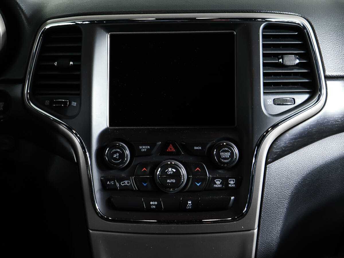 Купить Jeep Grand Cherokee с пробегом. Фото: #11