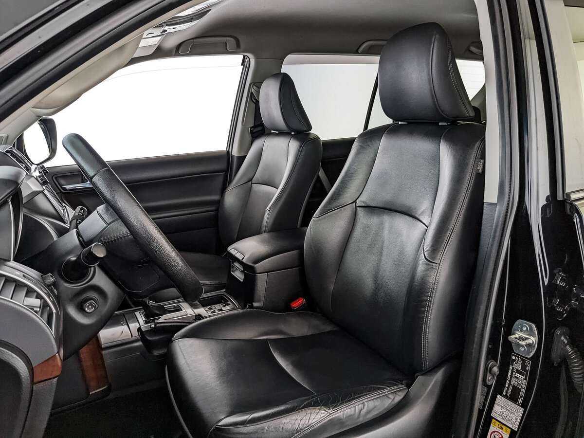 Купить Toyota Land Cruiser Prado с пробегом. Фото: #17