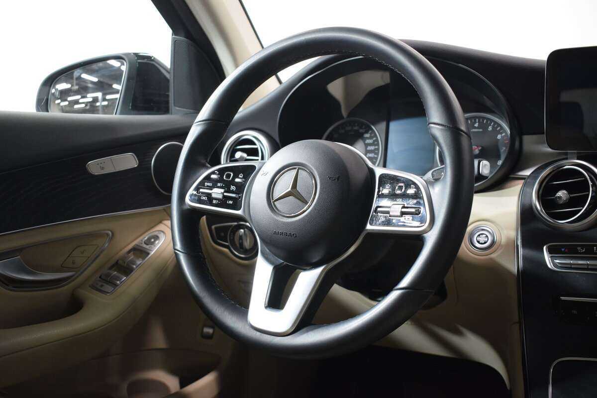 Купить Mercedes-Benz GLC с пробегом. Фото: #15