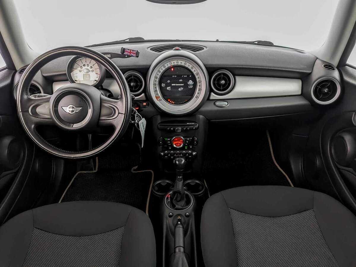 Купить Mini Clubman с пробегом. Фото: #11