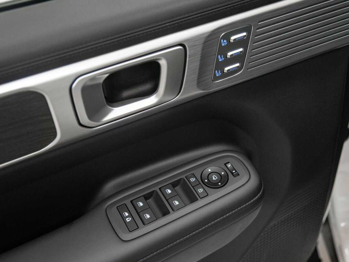 Купить Hyundai Santa Fe с пробегом. Фото: #9
