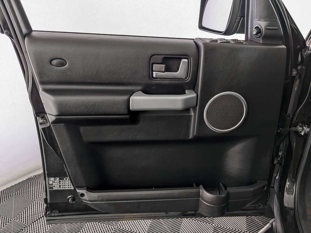 Купить Land Rover Discovery с пробегом. Фото: #13
