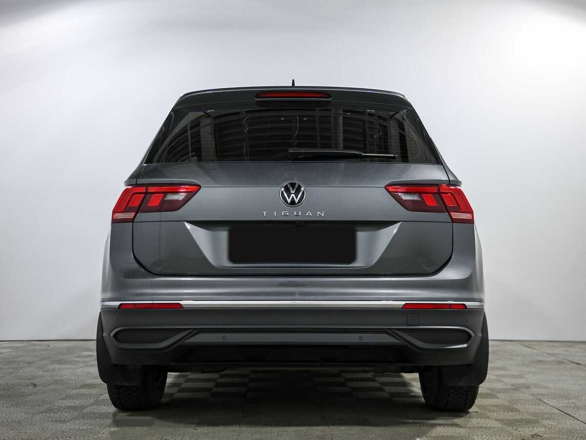 Купить Volkswagen Tiguan с пробегом. Фото: #3