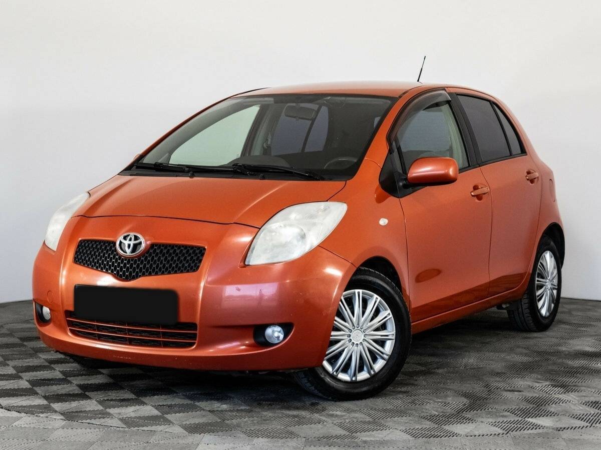 Купить Toyota Yaris с пробегом. Фото: #6