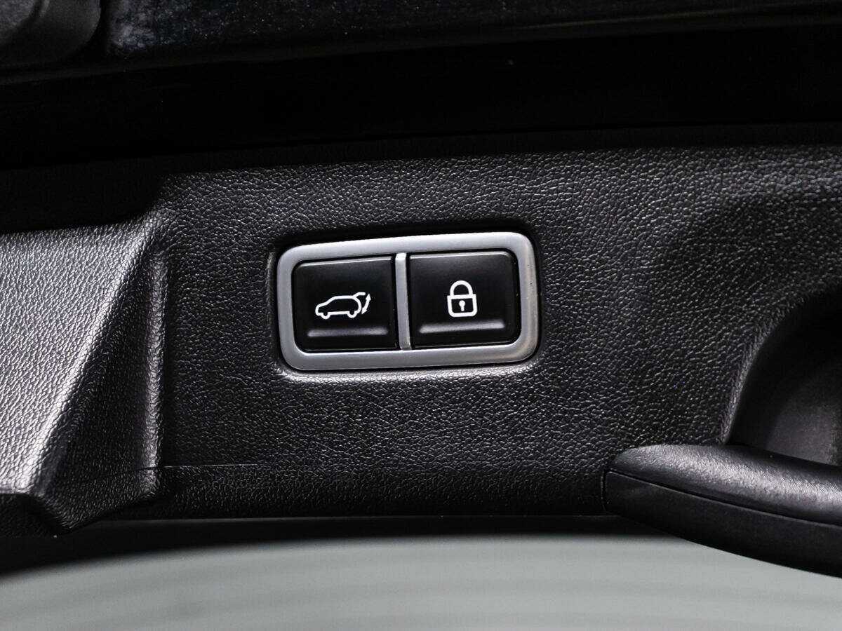 Купить Kia Sorento с пробегом. Фото: #15