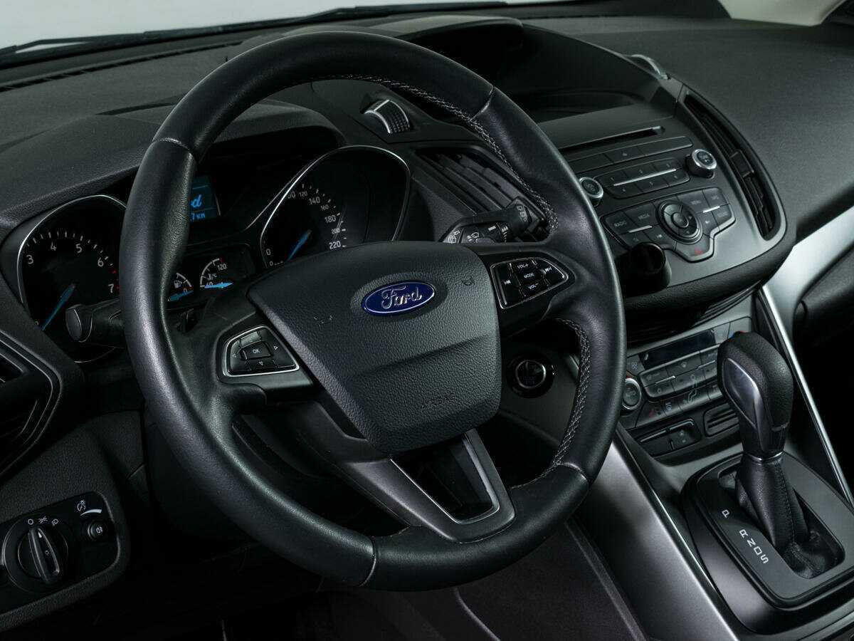 Купить Ford Kuga с пробегом. Фото: #11
