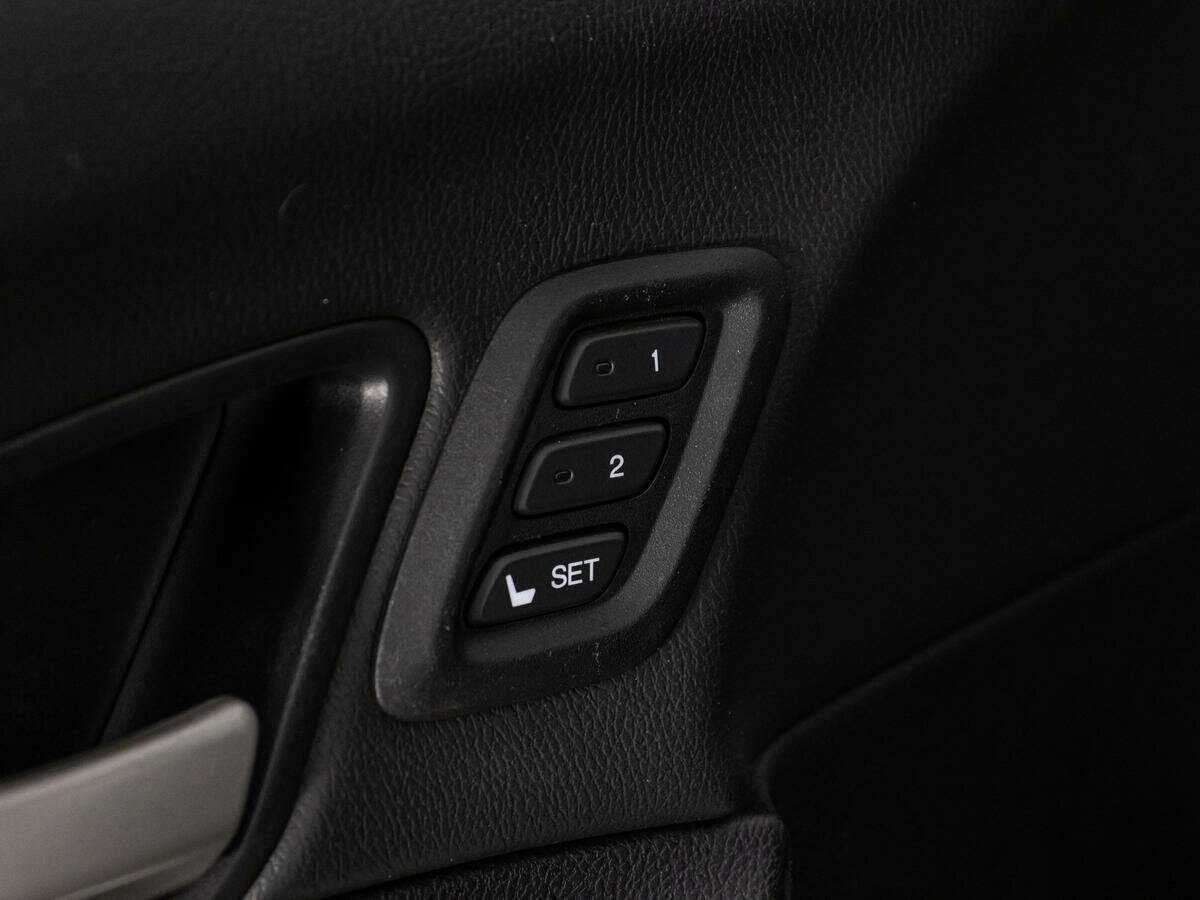 Купить Honda Crosstour с пробегом. Фото: #13