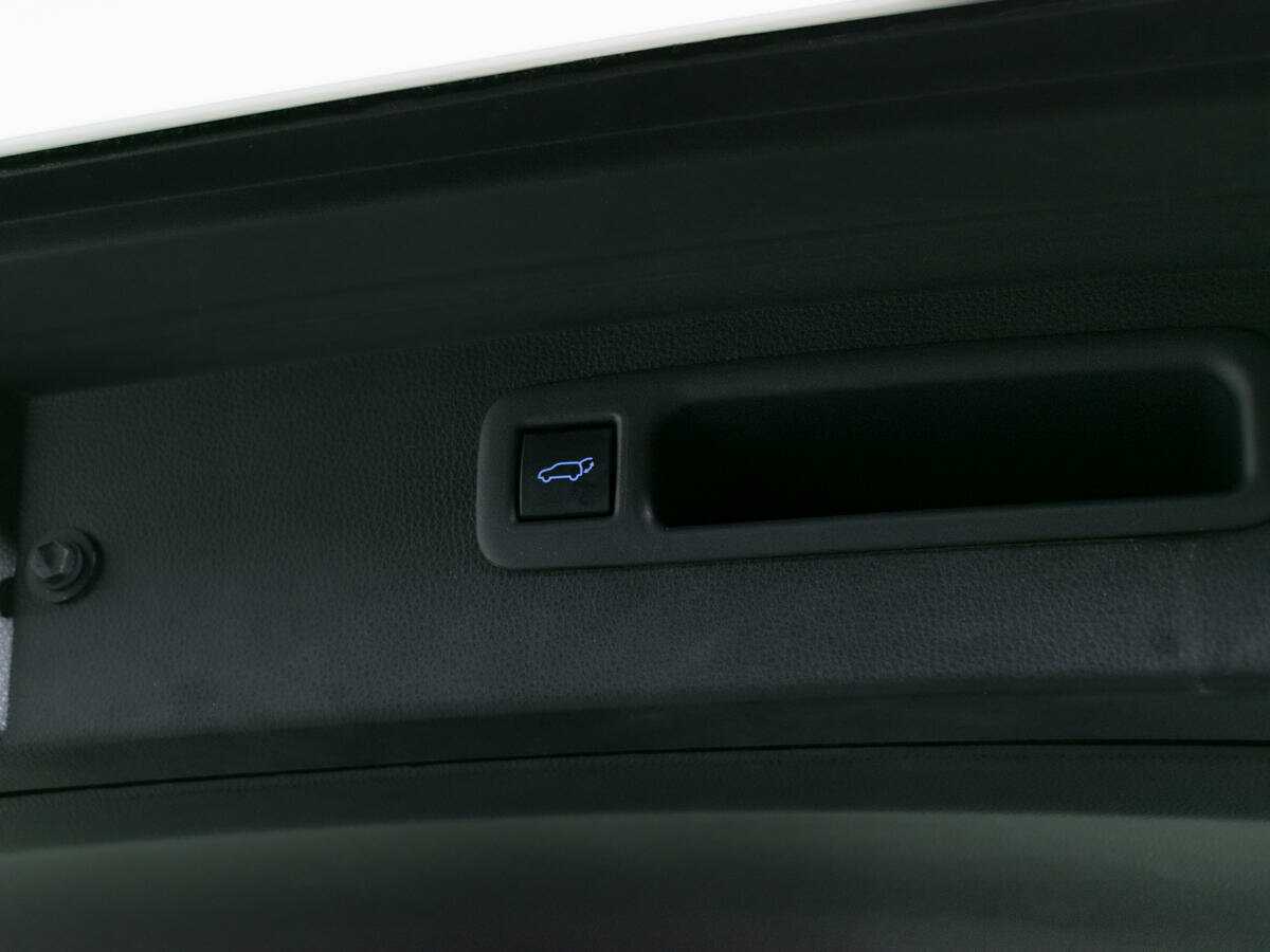 Купить Toyota Highlander с пробегом. Фото: #8