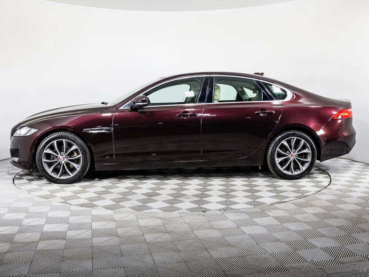 Купить Jaguar XF с пробегом. Фото: #7