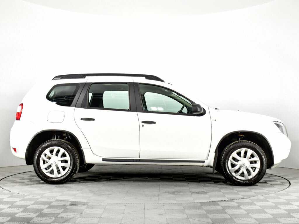 Купить Nissan Terrano с пробегом. Фото: #3