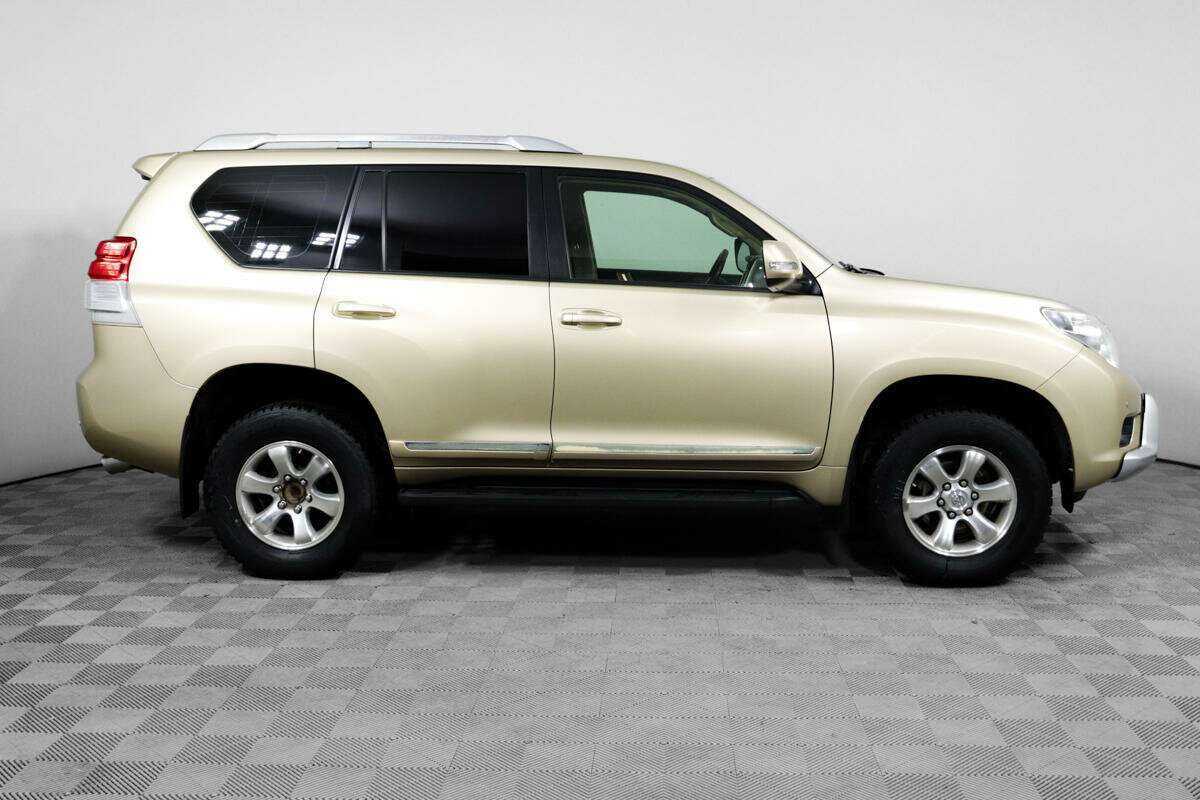 Купить Toyota Land Cruiser Prado с пробегом. Фото: #3