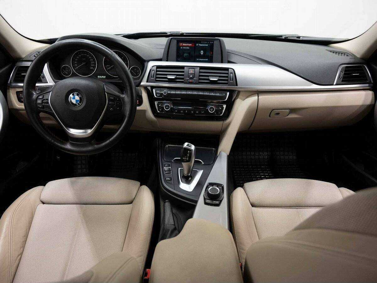 Купить BMW 3 серии с пробегом. Фото: #12