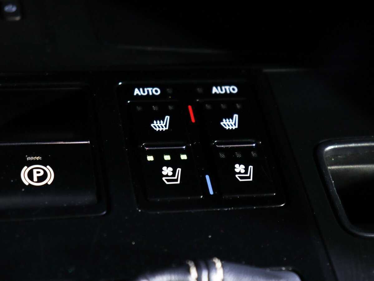 Купить Lexus RX с пробегом. Фото: #26